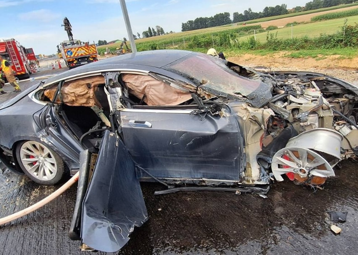 Požari na sredstvih cestnega prometa