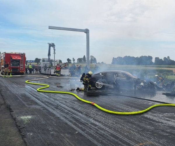 Požari na sredstvih cestnega prometa